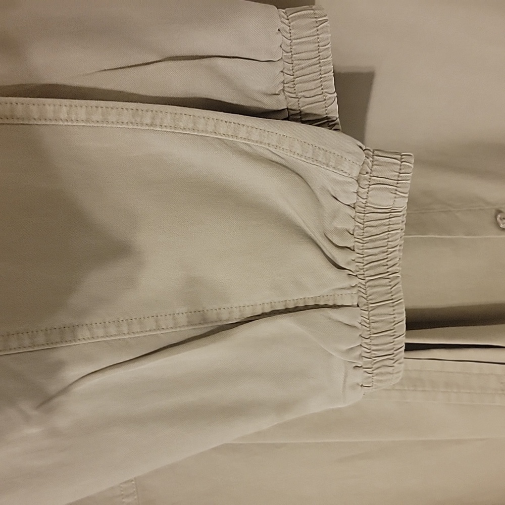 Calvin Klein - Picture 6 of 12